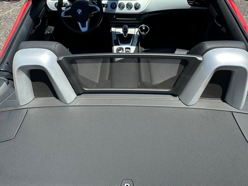 Used 2015 BMW Z4 sDrive28i image 18