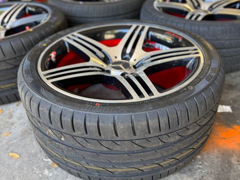 Used 2009 Mercedes-Benz CLS 63 AMG image 10