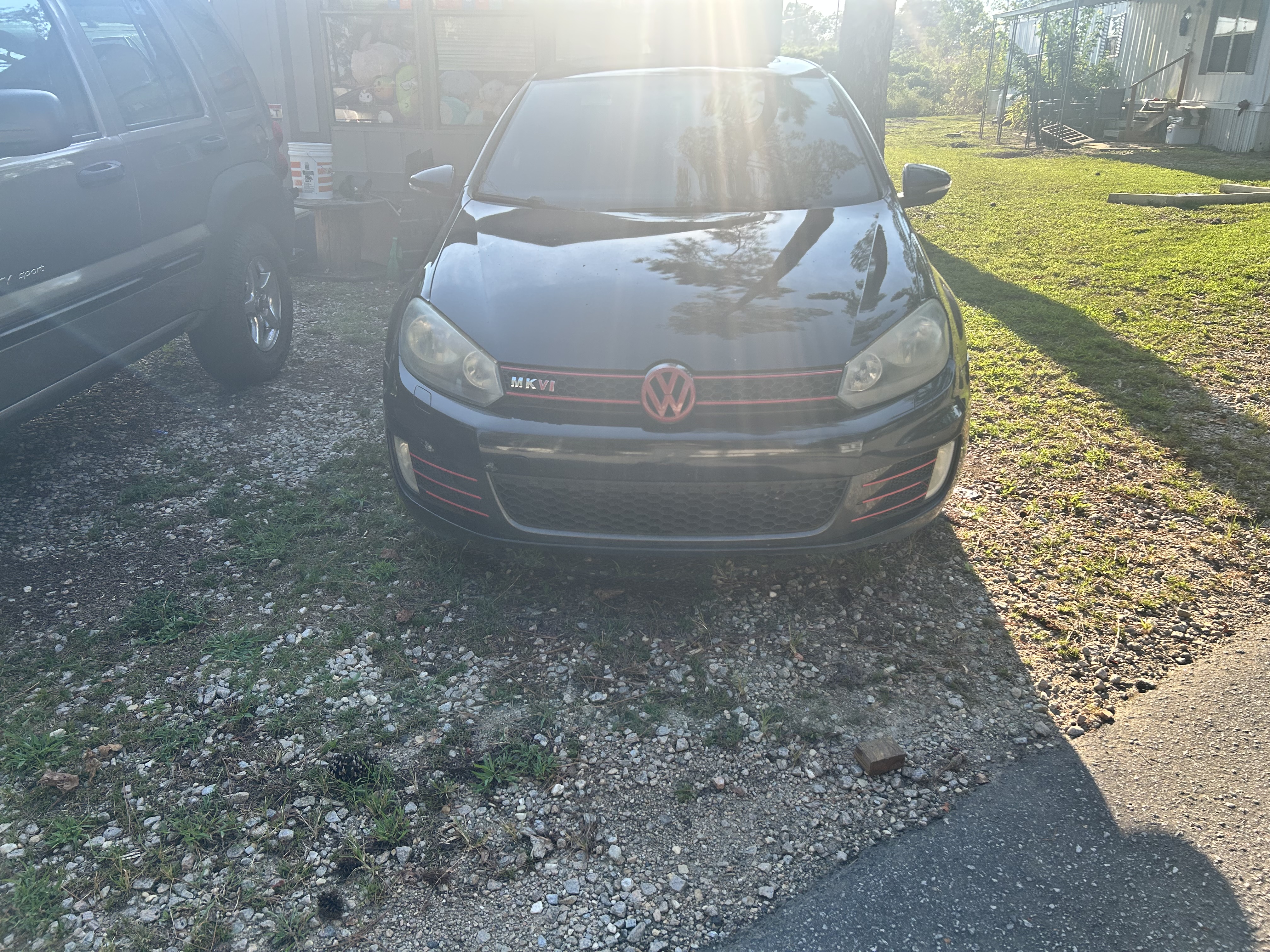 Used 2012 Volkswagen GTI 4-Door FWD image 2