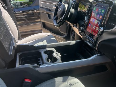 Used 2022 RAM 1500 Big Horn image 9