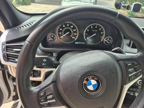Used 2018 BMW X5 xDrive40e image 11