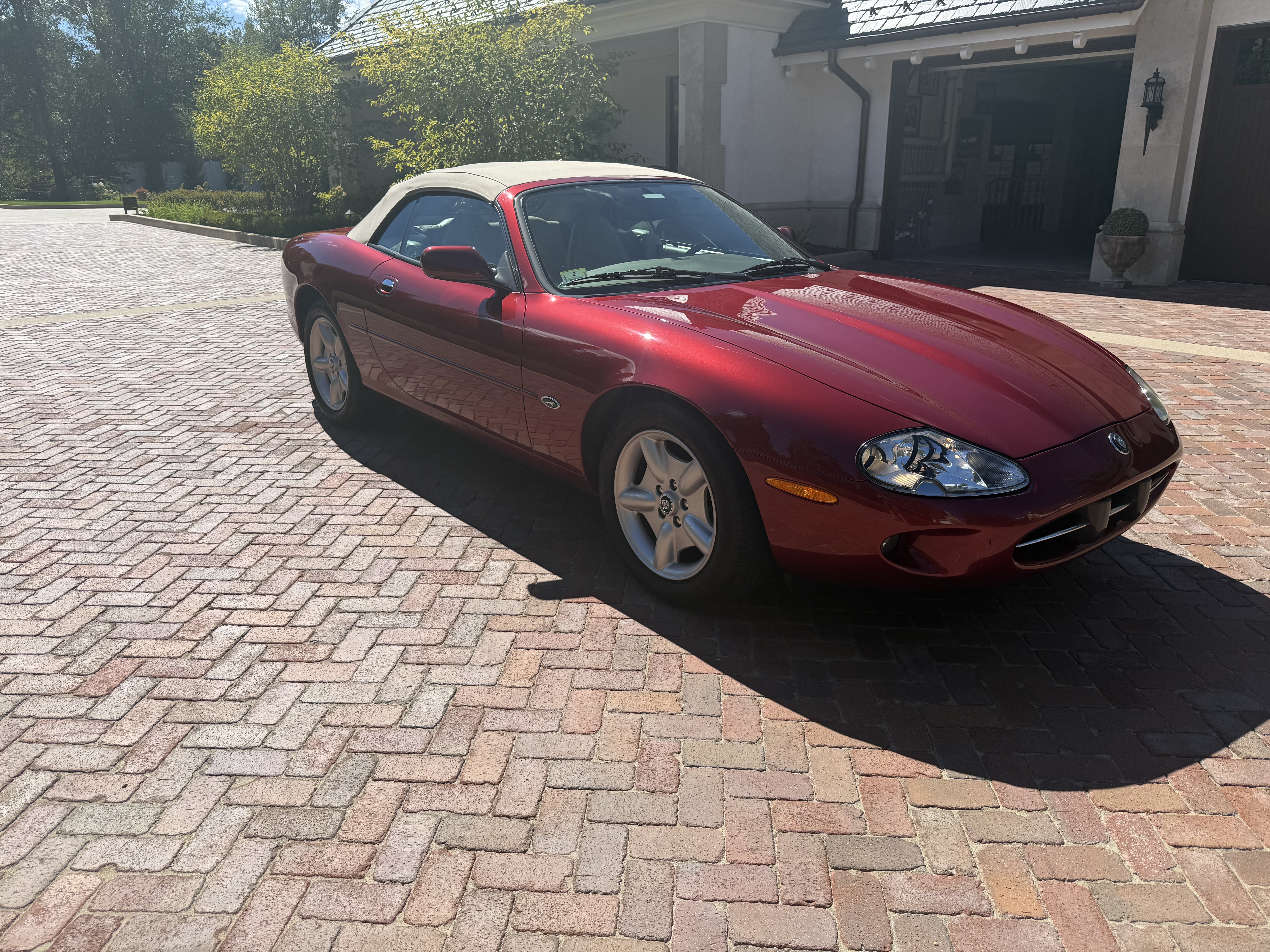 Used 1997 Jaguar XK8 Convertible RWD image 5