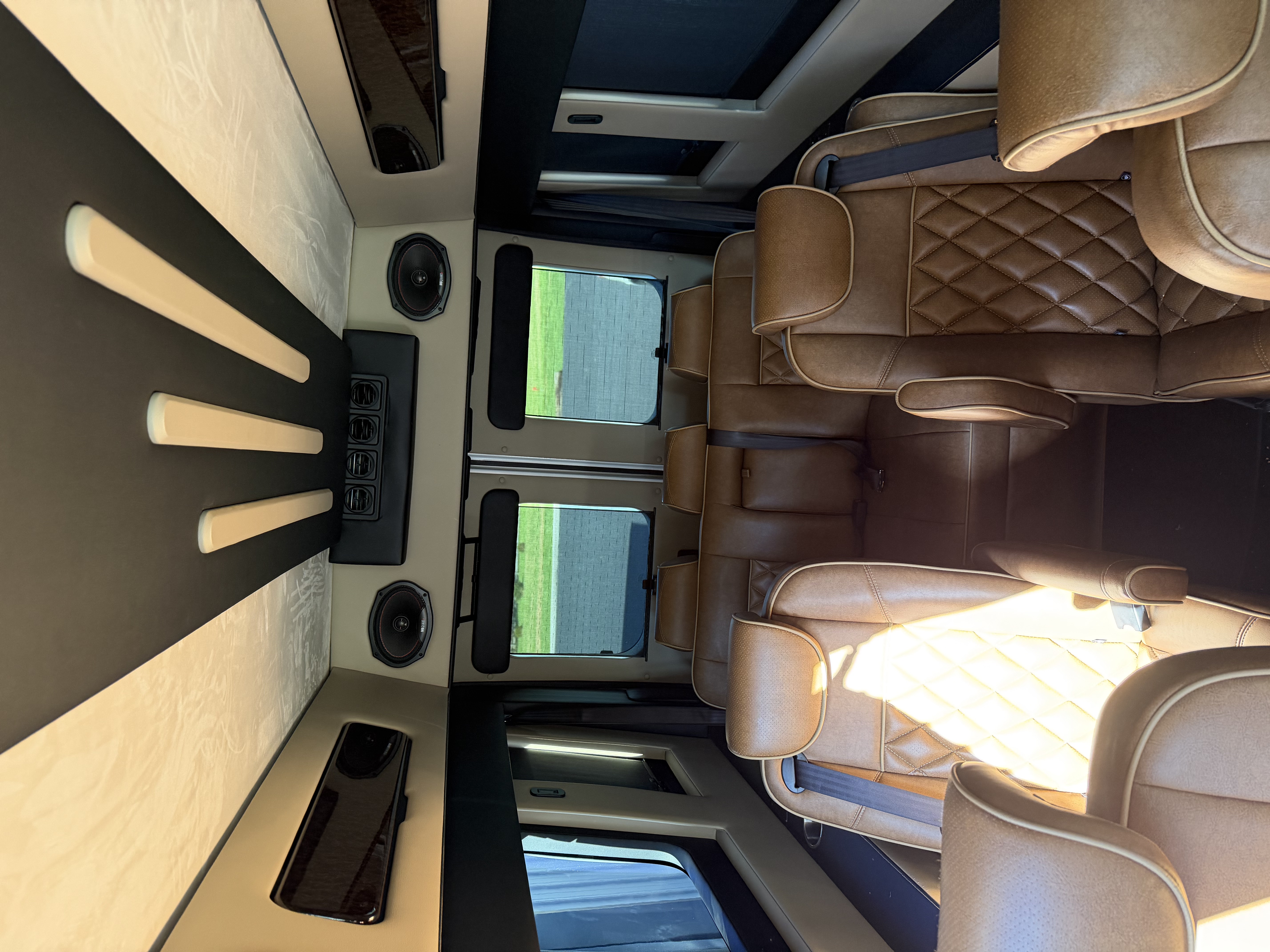 Used 2022 RAM ProMaster 2500 w/ Safety Group FWD image 14