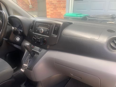 Used 2015 Nissan NV200 S w/ Cruise Control Package FWD image 8