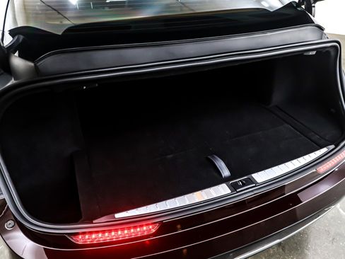 Used 2022 Lucid Air Grand Touring image 9