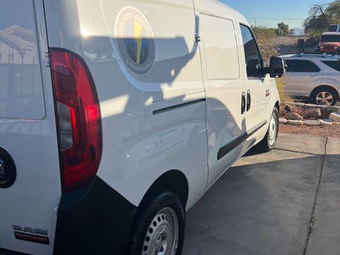 Used 2021 RAM ProMaster City Tradesman image 9