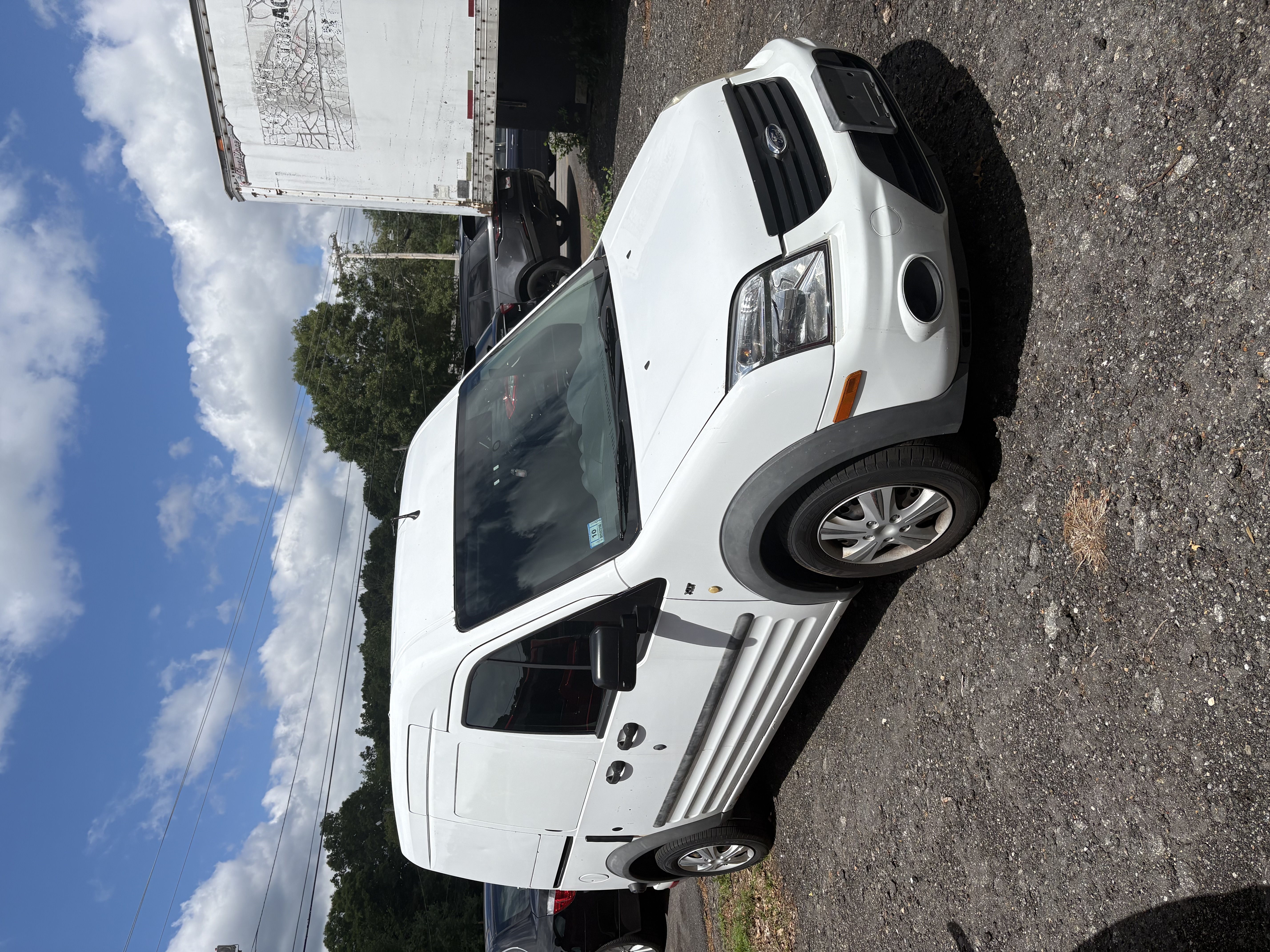 Used 2011 Ford Transit Connect XLT FWD image 3