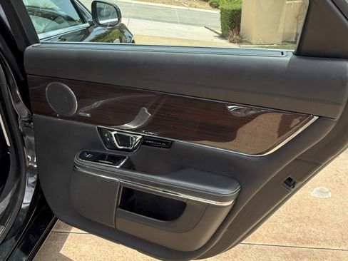 Used 2015 Jaguar XJ L Portfolio image 24