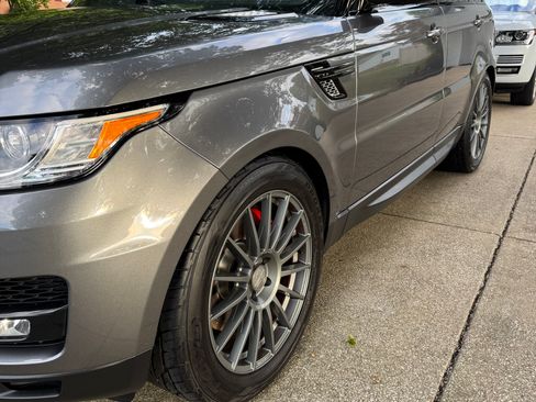 Used 2016 Land Rover Range Rover Sport Supercharged image 4