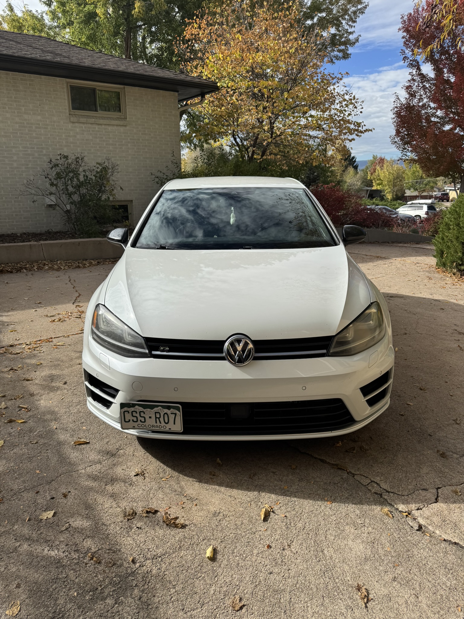 Used 2017 Volkswagen Golf R 4-Door AWD/4WD image 4