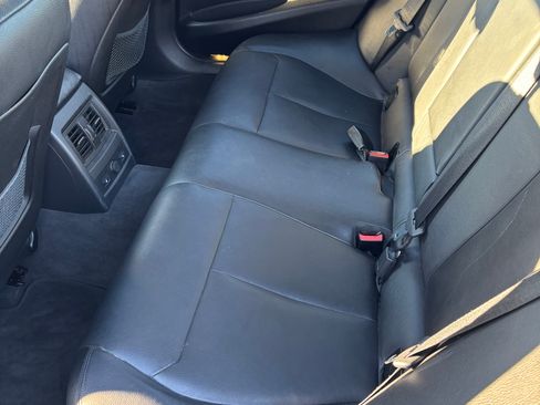 Used 2012 BMW 328i Sedan image 12