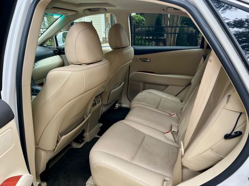 Used 2012 Lexus RX 350 FWD w/ Premium Pkg image 9