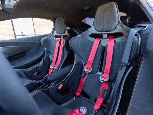 Used 2019 McLaren 600LT RWD image 23