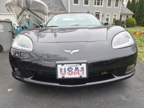 Used 2006 Chevrolet Corvette Convertible w/ Preferred Equipment Group image 5