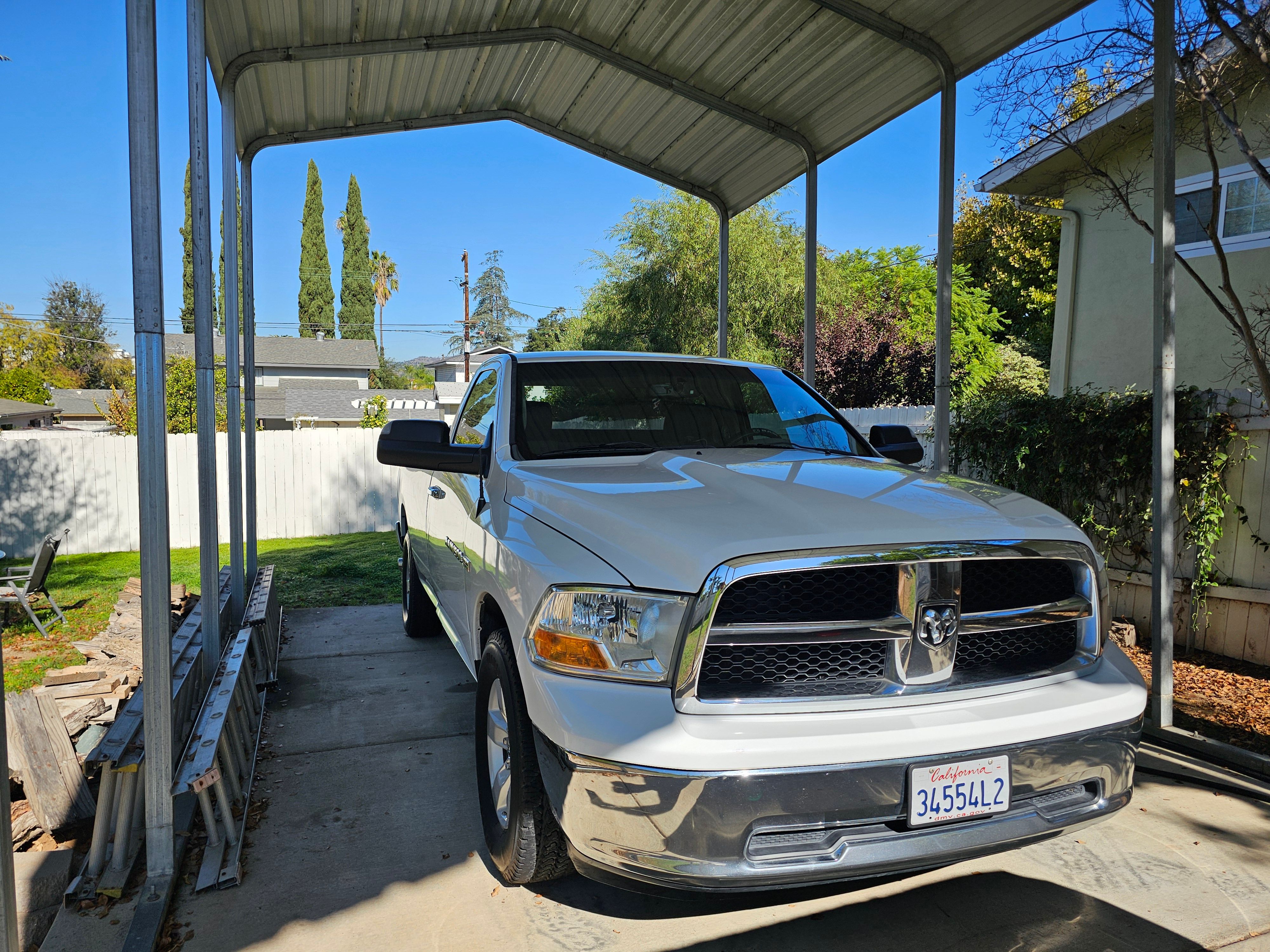 Used 2012 RAM 1500 Classic SLT RWD image 1