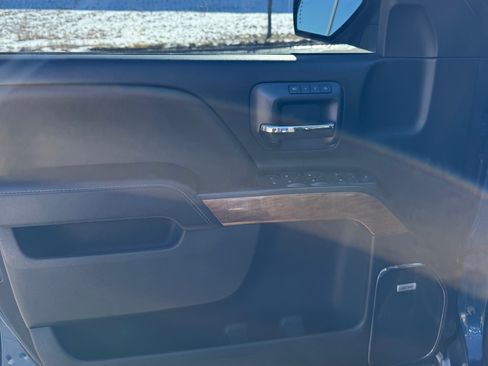 Used 2017 Chevrolet Silverado 1500 LTZ w/ Max Trailering Package image 17