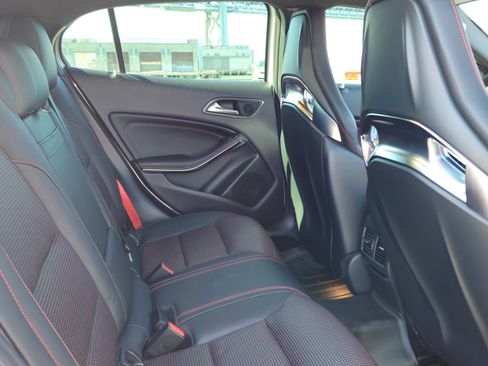 Used 2019 Mercedes-Benz GLA 45 AMG 4MATIC w/ Multimedia Package image 17