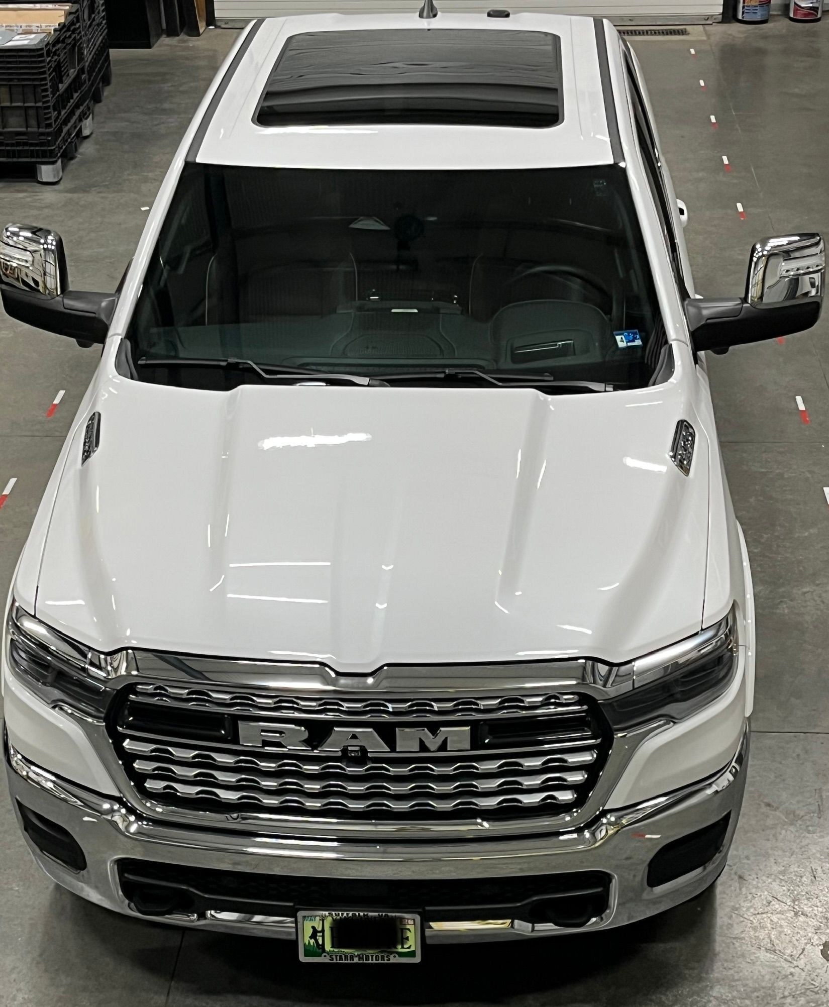 Used 2025 RAM 1500 Limited AWD/4WD image 4