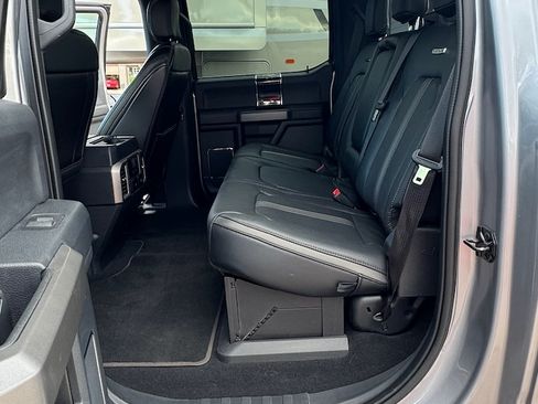 Used 2022 Ford F350 Platinum image 10