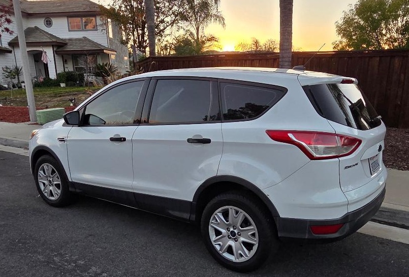 Used 2015 Ford Escape S FWD image 6