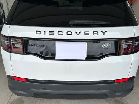 Used 2022 Land Rover Discovery Sport S AWD/4WD image 6