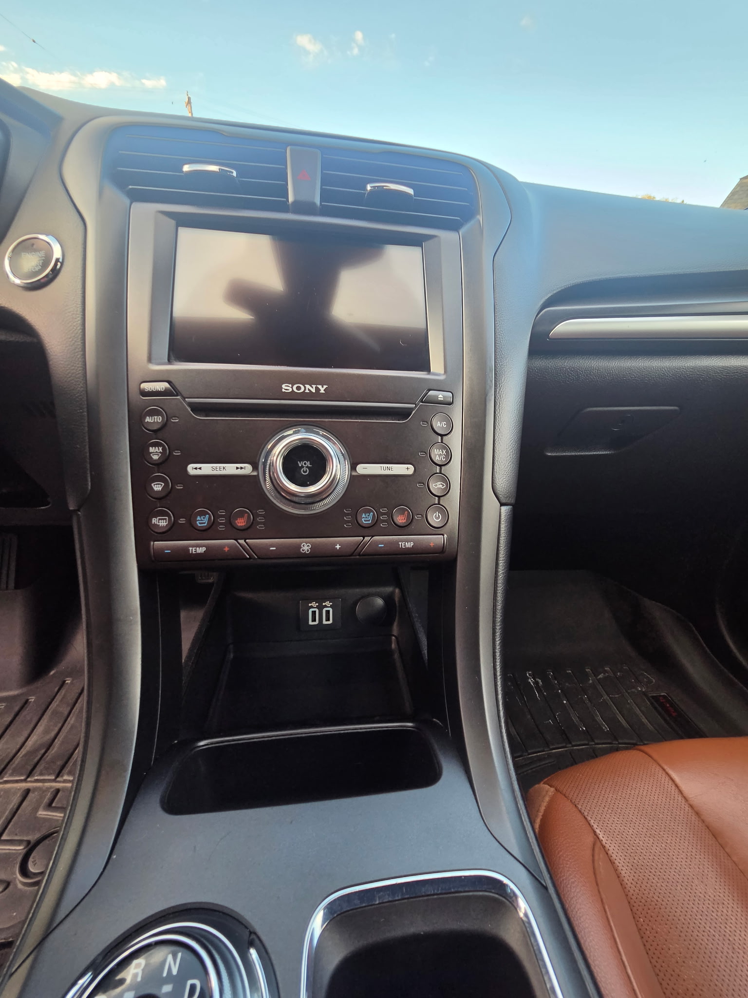 Used 2019 Ford Fusion Titanium AWD/4WD image 4