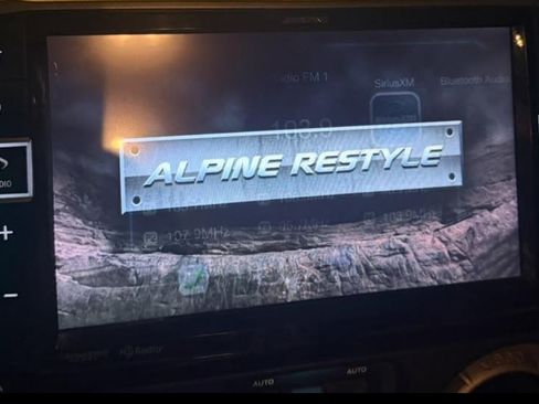 Used 2016 Jeep Wrangler Unlimited Sport image 5