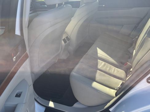 Used 2014 Subaru Outback 3.6R Limited image 9