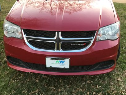 Used 2012 Dodge Grand Caravan SXT