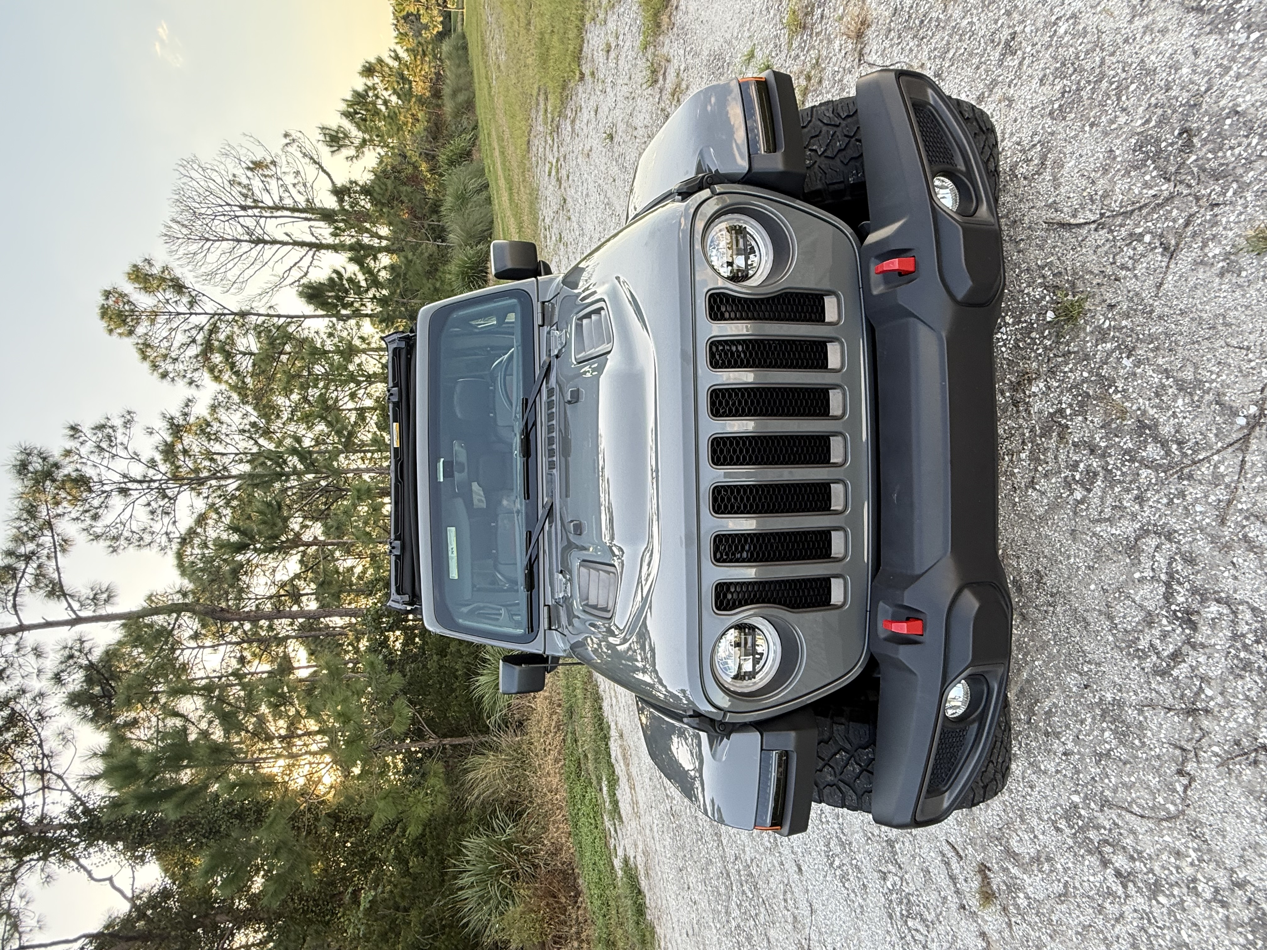 Used 2021 Jeep Wrangler Unlimited Rubicon AWD/4WD image 12