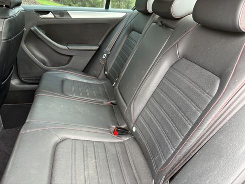 Used 2013 Volkswagen Jetta GLI Autobahn FWD image 20