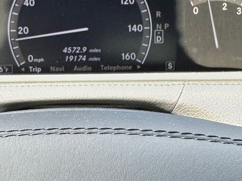 Used 2008 Mercedes-Benz CL 550 image 11