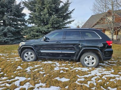 Used 2013 Jeep Grand Cherokee Laredo w/ Laredo E Group