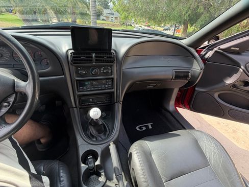 Used 2000 Ford Mustang GT image 14