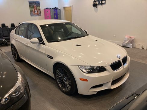 Used 2008 BMW M3 Sedan image 2