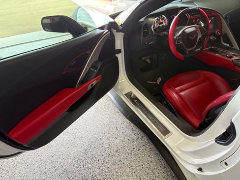 Used 2016 Chevrolet Corvette Stingray Coupe w/ 2LT Preferred Equipment Group image 10