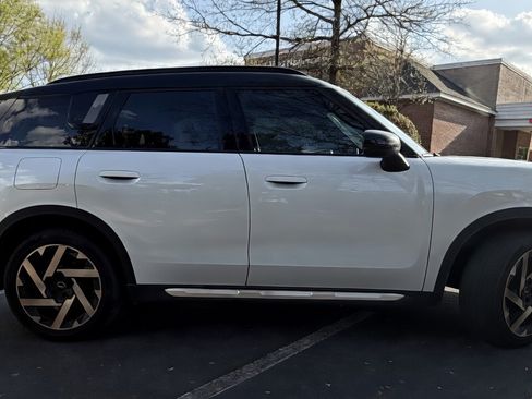 Used 2025 MINI Cooper Countryman S image 5