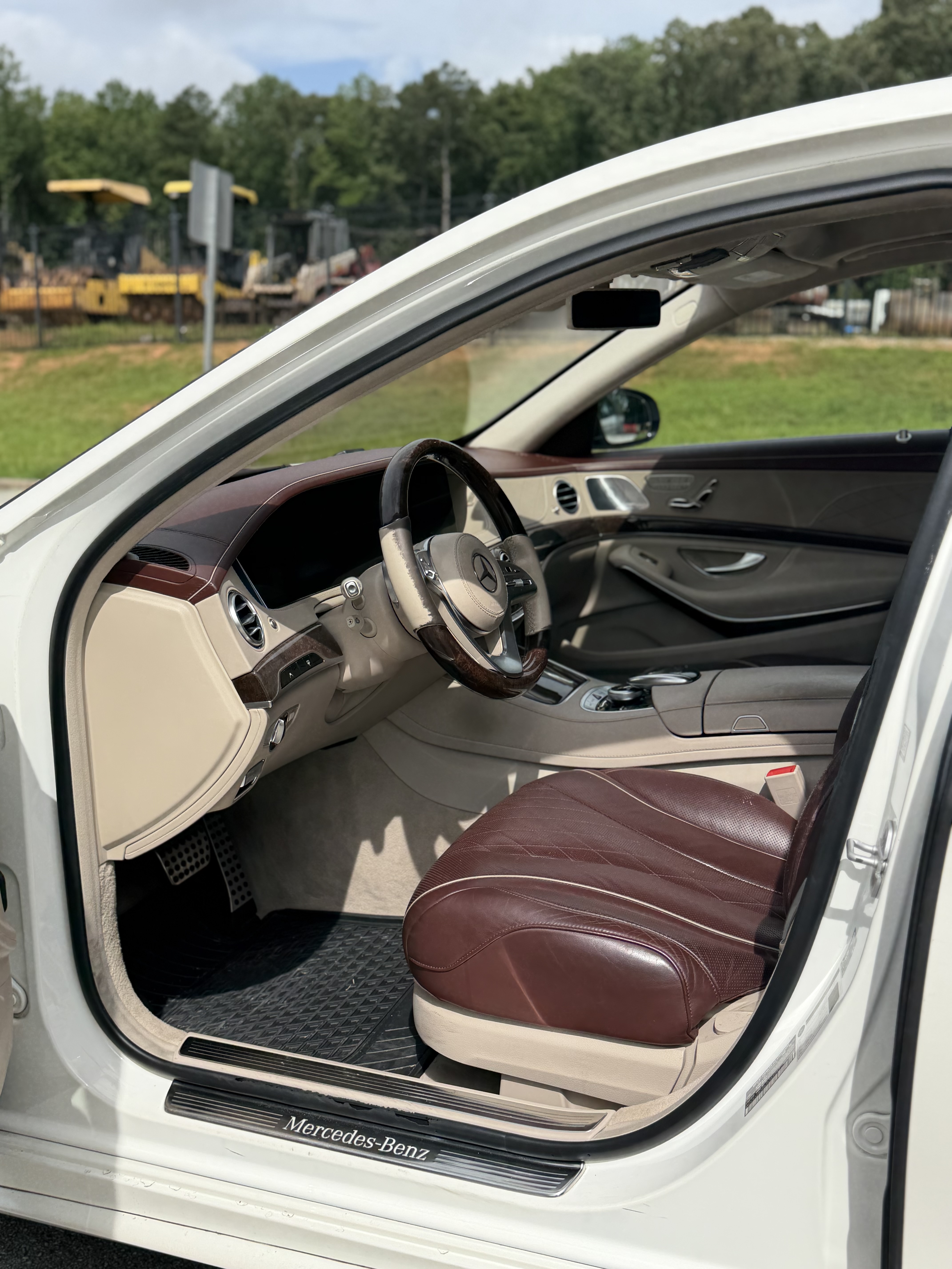 Used 2018 Mercedes-Benz S 560 Sedan image 8