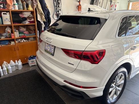 Used 2024 Audi Q3 2.0T Premium w/ Convenience Package image 4