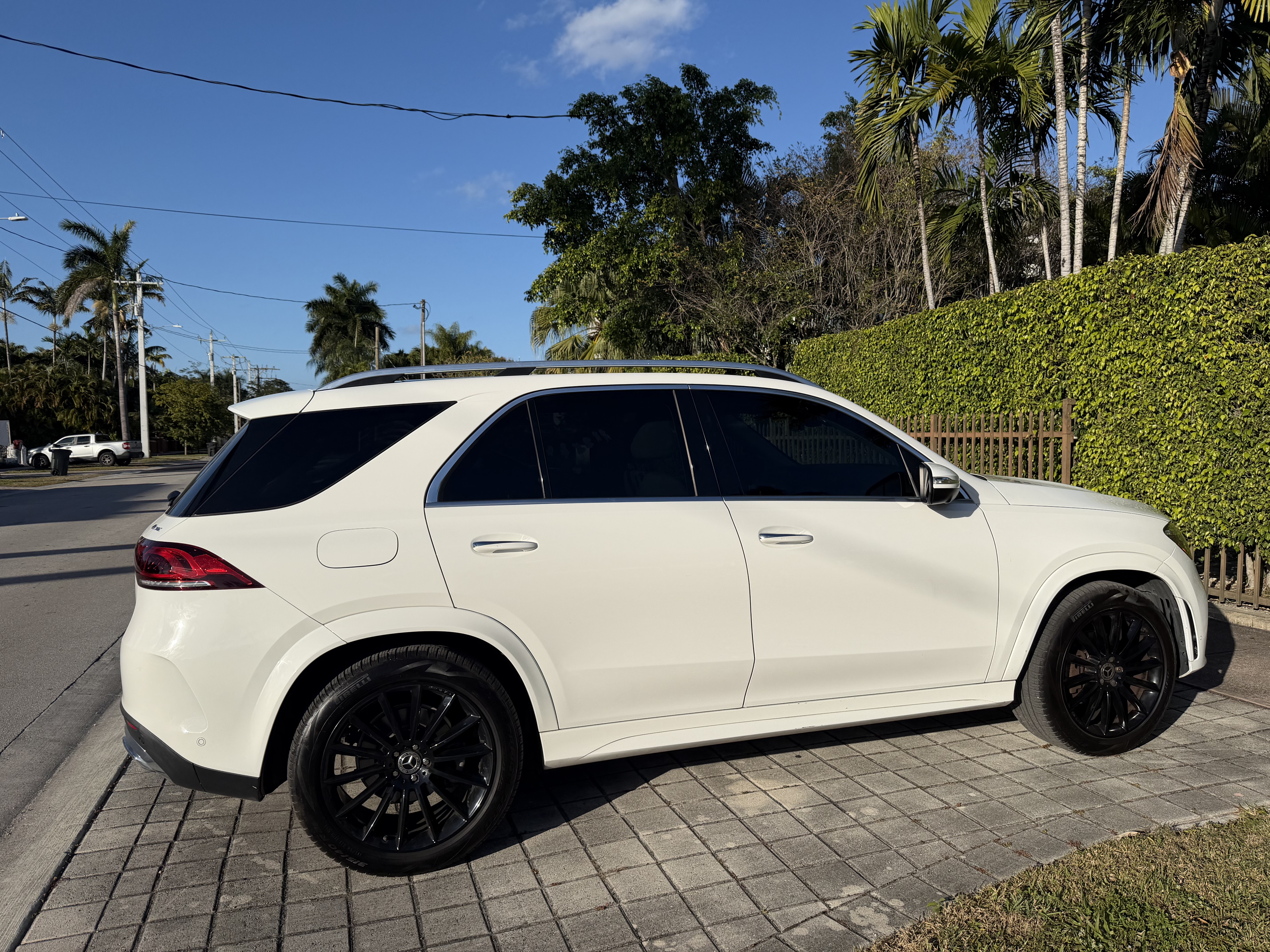 Used 2021 Mercedes-Benz GLE 350 4MATIC image 12
