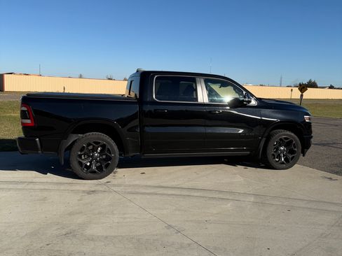 Used 2020 RAM 1500 Limited w/ Black Appearance Package image 8