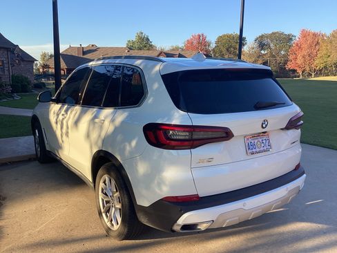 Used 2023 BMW X5 xDrive40i w/ Premium Package image 5