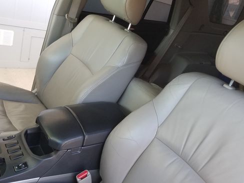 Used 2004 Toyota 4Runner Limited image 9