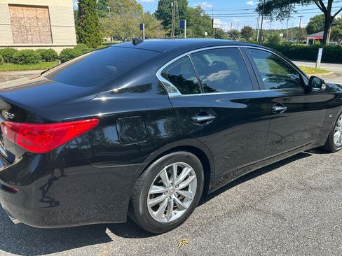 Used 2015 INFINITI Q50 Premium w/ All Weather Package RWD image 9