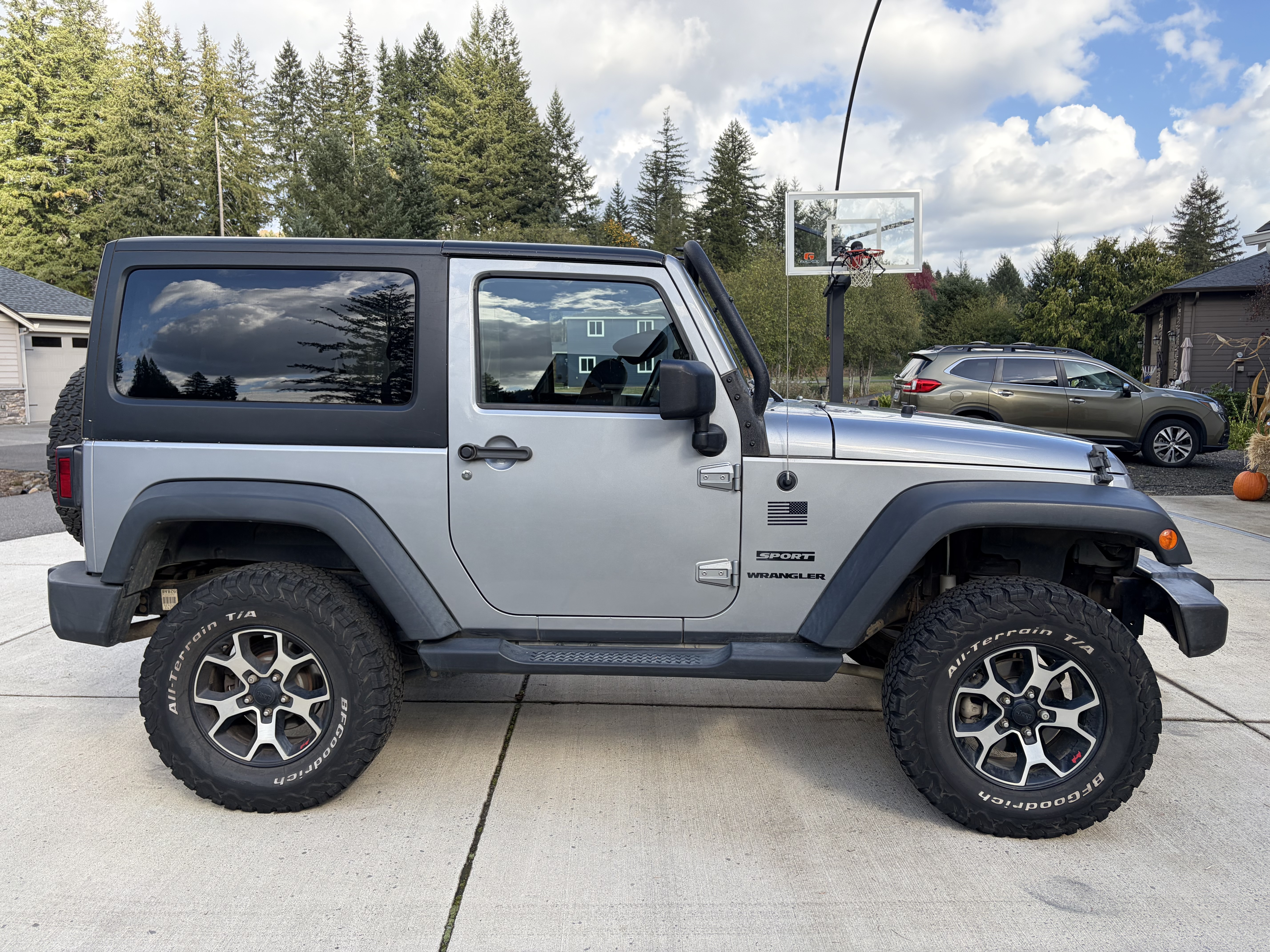 Used 2014 Jeep Wrangler Sport w/ Quick Order Package 24S AWD/4WD image 4