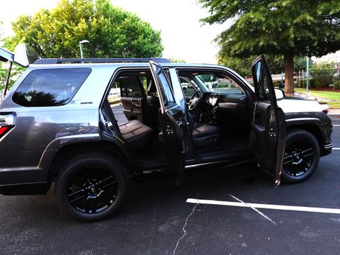 Used 2021 Toyota 4Runner Nightshade AWD/4WD image 8