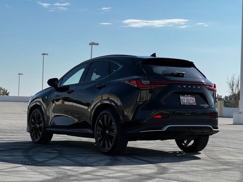 Used 2022 Lexus NX 450h+ F Sport image 10