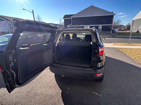 Used 2019 Ford EcoSport SE image 6