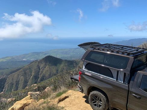 Used 2019 Chevrolet Silverado 1500 Custom Trail Boss w/ Custom Convenience Package image 2