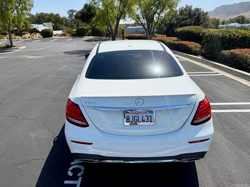 Used 2019 Mercedes-Benz E 300 image 14